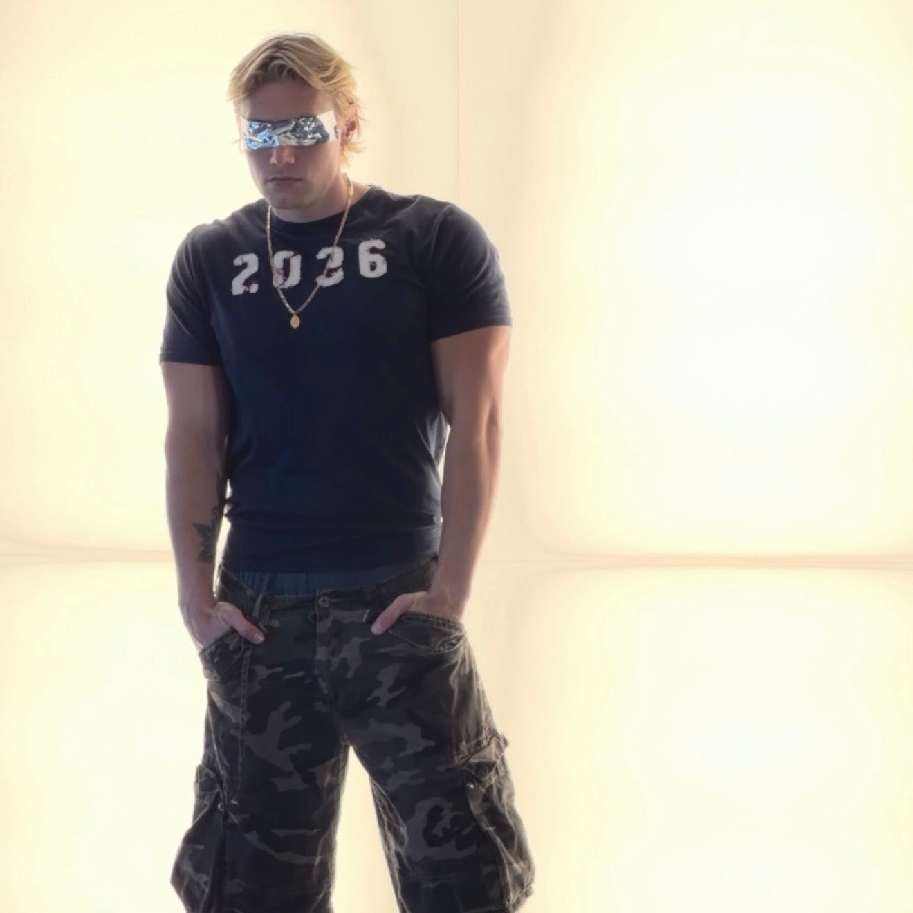 '2036' Appliqué T-Shirt